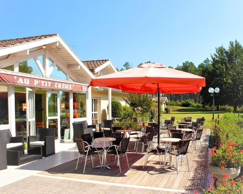 Au P'Tit Creux Des Landes Hotell Ychoux Exteriör bild